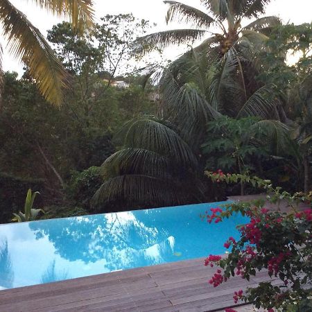 Confortable T1 Le Gosier, Wi-Fi, Piscine Dans Gite Ле-Гозьє Екстер'єр фото
